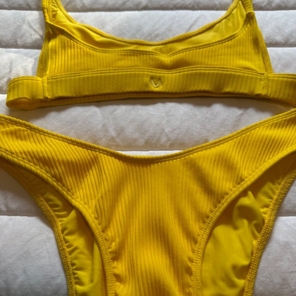 Banana Yellow Minimale Animale Bikini - Picture 3 of 5